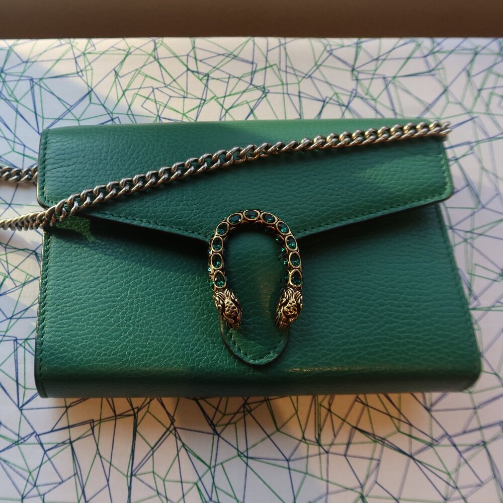 Gucci dionysus mini leather chain wallet